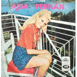 Ajda Pekkan: Oyalama Beni & Saklanbaç / Plak