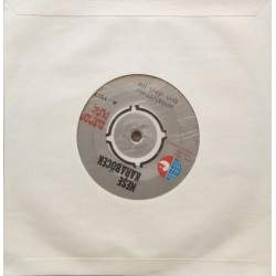 Neşe Karaböcek: Çaya İner Ağlarım & Anlatılmaz Bin Dert İle / Plak